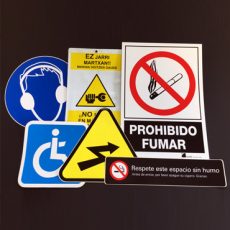 PVC autoadhesivo